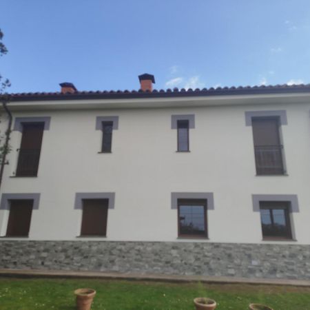 Apartamentos Rurales Inguanzo Villanueva de Pria Luaran gambar