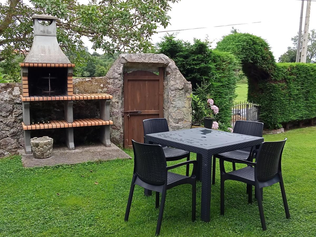 Apartamentos Rurales Inguanzo Villanueva de Pria Luaran gambar